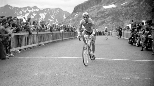 El ciclista Federico Martín Bahamontes