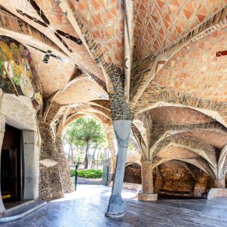 Güell Crypt in Santa Coloma de Cervelló. Autoria: Domènec Fernández Güell Crypt in Santa Coloma de Cervelló. Autoria: Domènec Fernández