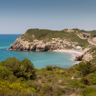Views of Cala Home Mort cove, on the coast between Sitges and Vilanova. Autoria: Albert Miró Views of Cala Home Mort cove, on the coast between Sitges and Vilanova. Autoria: Albert Miró