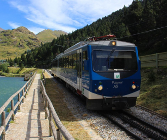 Vallée de Núria, train à crémaillère - © Núria Fosas. Archives Images PTCBG.
