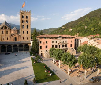 Santa Maria de Ripoll, Ripoll (Ripollès) -  © Raimon Casals. Arxiu Imatges PTCBG. 