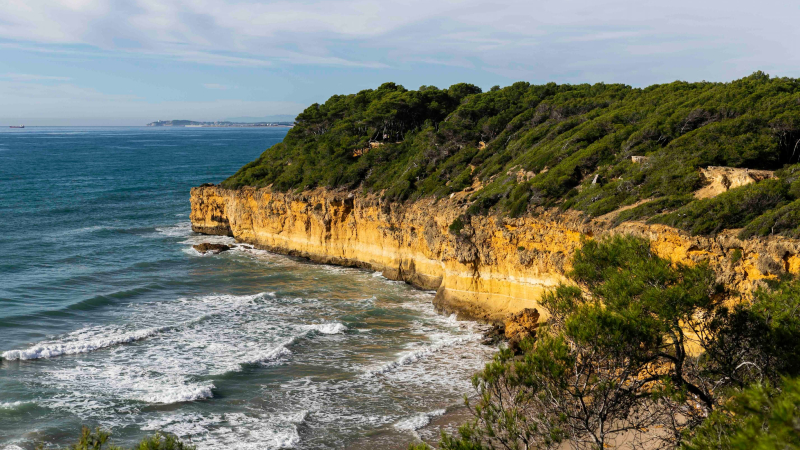 Cala Fonda, platja de la costa de Tarragona. Autoria: Alba Rodriguez