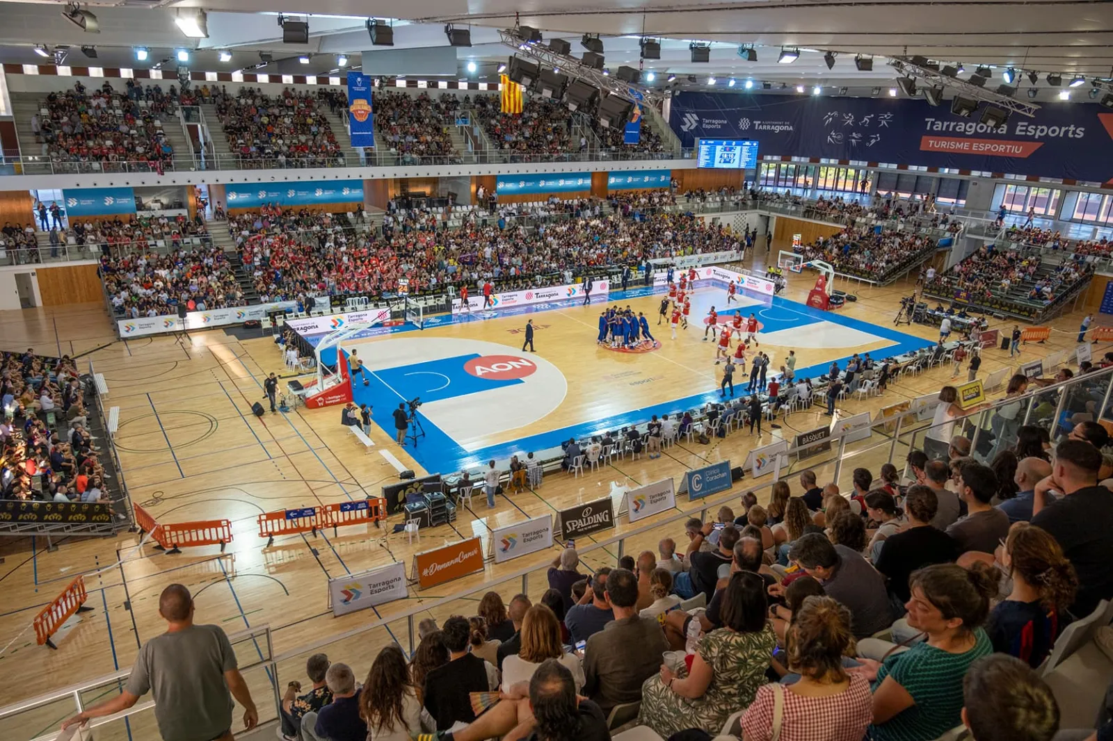 Partit de bàsquet a Tarragona
